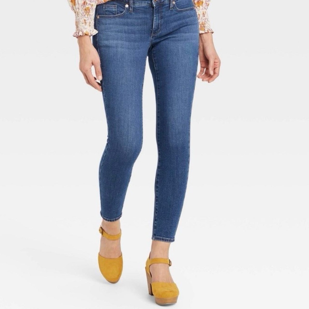 Universal Thread Womens Curvy Skinny Jeans Blue Mid Rise Size 0 2 Pair Bundle